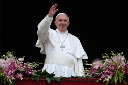 «Во славу Божию!» Папа Франциск благословил восстановление Нотр-Дама