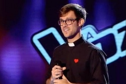 На участие в «Евровидении-2017» претендует священник из Испании