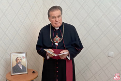 Допустить верующих к Красному костелу призвал его бывший настоятель в открытом обращении