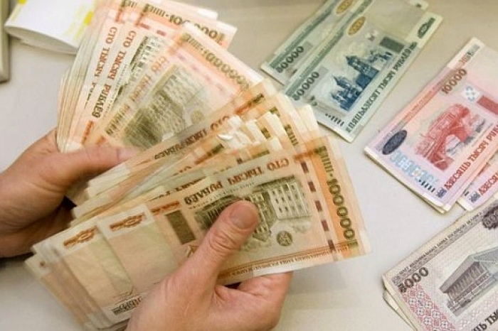 В апреле реальная средняя зарплата в Беларуси выросла на 0,3 процента