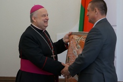 Посол Ватикана: в Беларуси ведется конструктивный диалог с властями