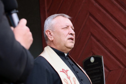 Инфаркт, тяжелое состояние. Появились сведения о заключенном в Беларуси священнике и его обвинении