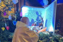 Топ-7 фото и видео: католики Беларуси празднуют Рождество Христово