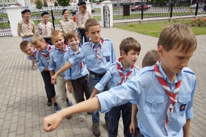 Новых гомельских «волчат» благословил епископ Казимир Великоселец - ФОТО