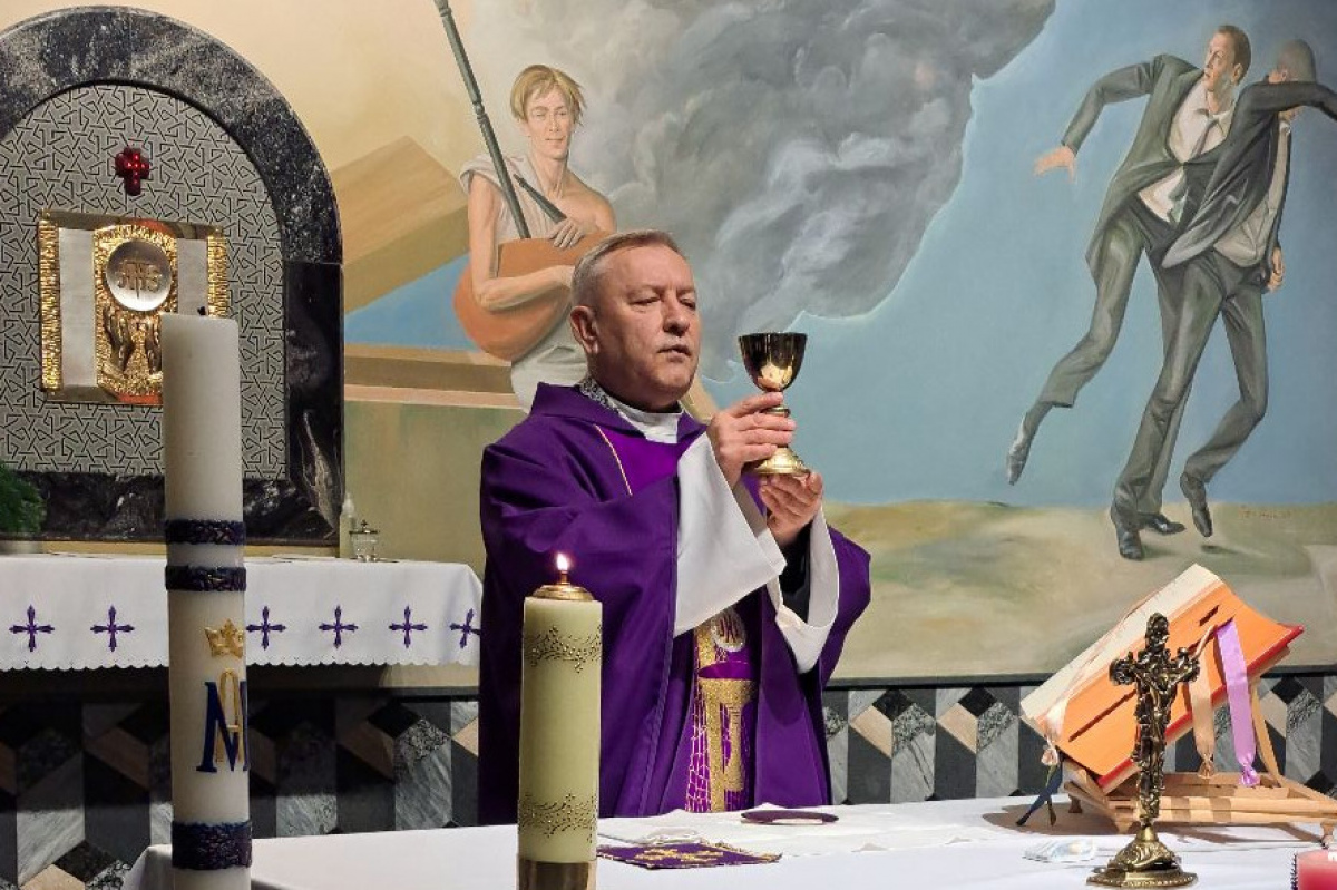 Католический священник в Беларуси встретил Пасху за решеткой и продолжает находиться в заключении