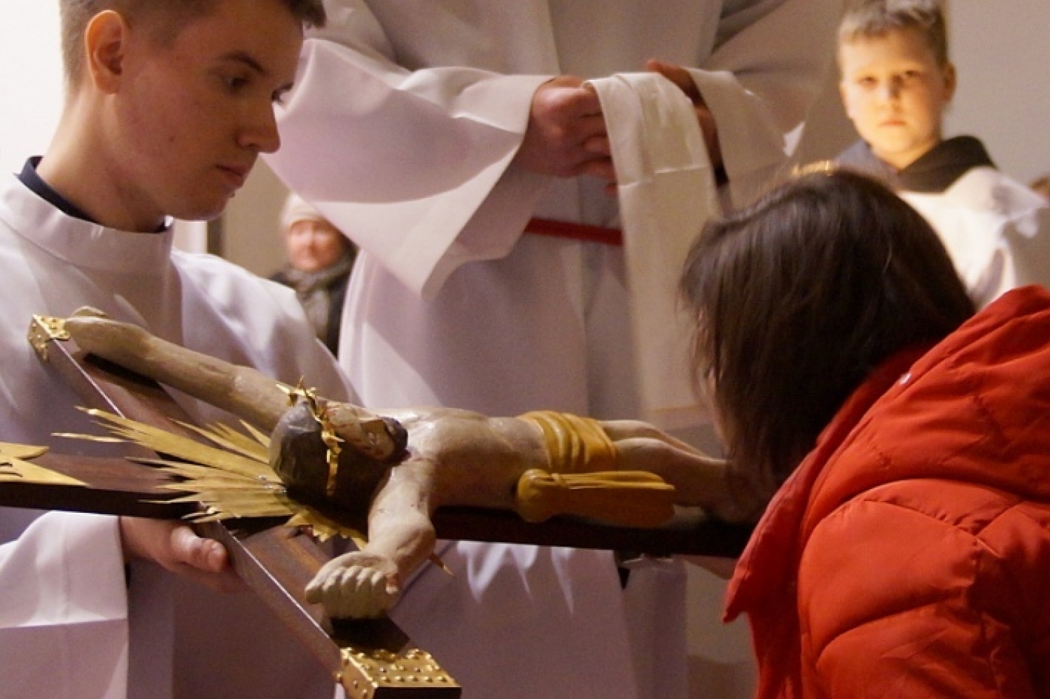 Принять и полюбить свой Крест: католики переживают Великую Пятницу