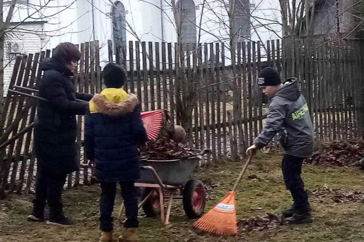 Поцелуй под иконой и поезд с одним вагоном – чем делится приход в глубинке