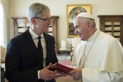 О чем говорил Папа на встрече с главой корпорации Apple?