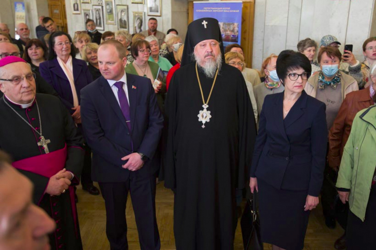 Божья Матерь собрала вместе в Гомеле католиков, православных и идеологов
