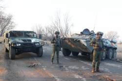 Папа Римский молится за жертв в Казахстане и призывает к поиску диалога